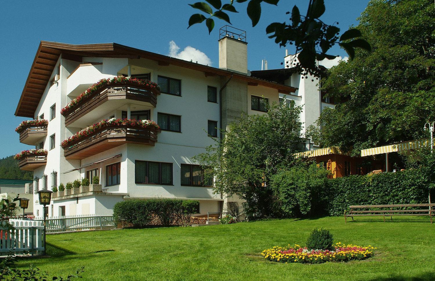 Hotel-Garni Stern - Bed & Breakfast & More イムスト エクステリア 写真